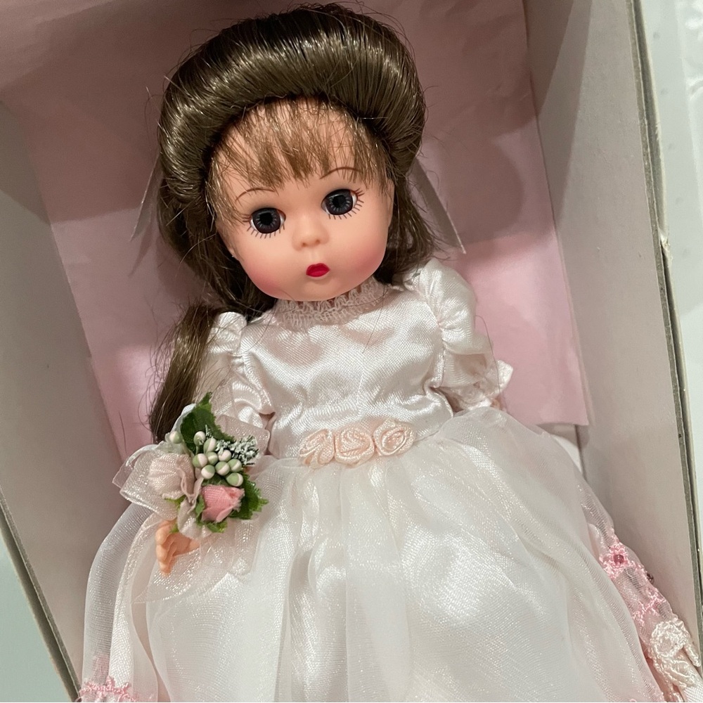 NIB Madame Alexander Trellis Rose Flower Girl Doll 8 inch Wedding Shower